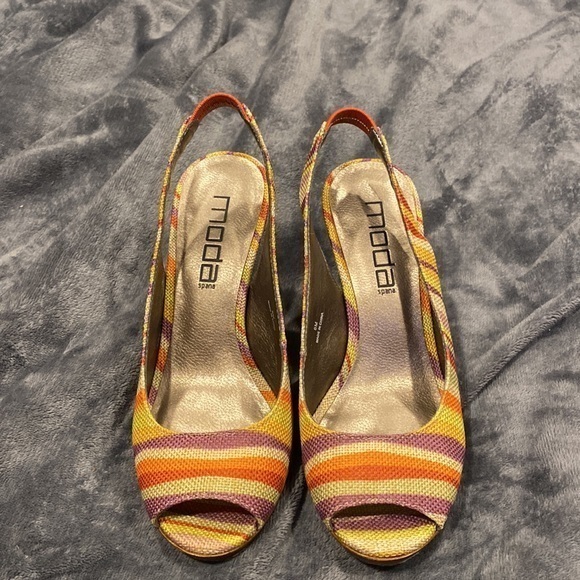 Peep Toe Yellow Orange Red Purple Striped Moda Slingback Heels size 6 - Picture 3 of 8
